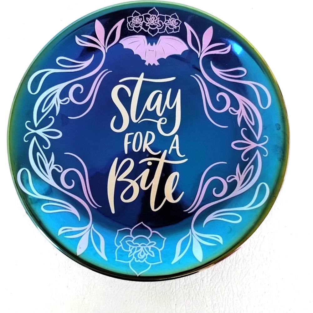 Stay For A Bite Iridescent Tidbit Plate Bat Set Of 4 Bewitched - Picture 10 of 15